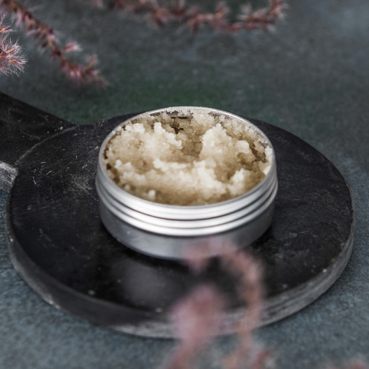 ECOOKING LIP SCRUB with apricot seed oil and cane sugar, hypoallergenic, 30ml
